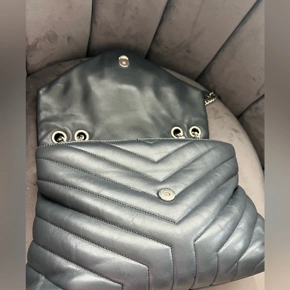 Reserved-Yves Saint Laurent Lou Lou Shoulder Bag - Picture 10 of 17